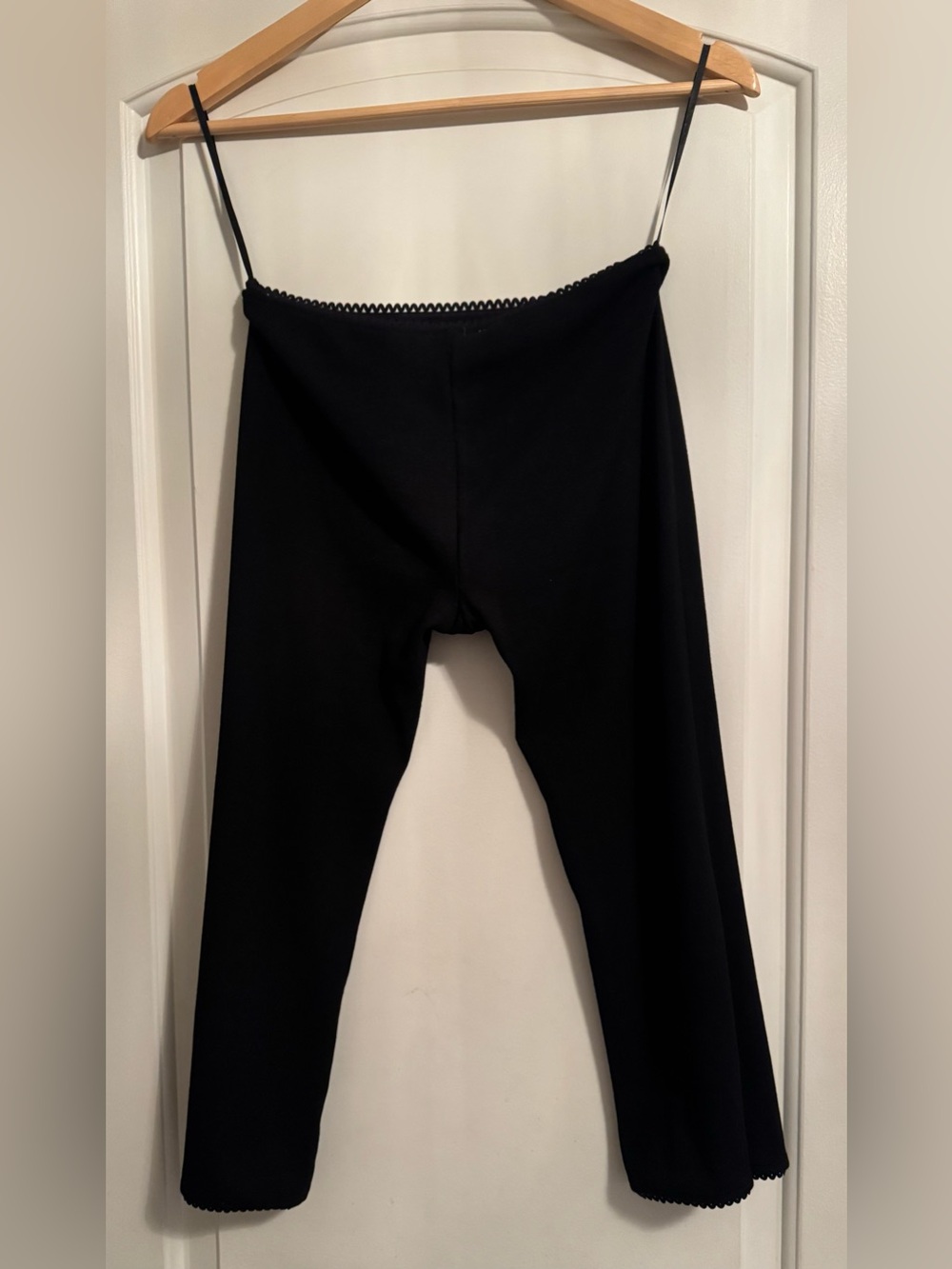 Princess Polly Baseline Rib Capri Pants - Picture 3 of 8
